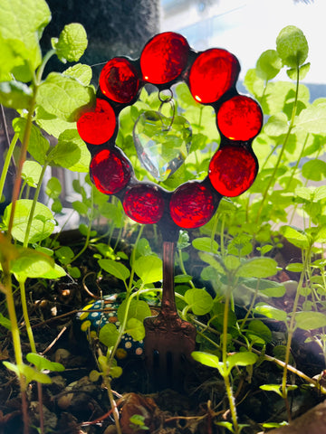 Red Marble Plant Stake