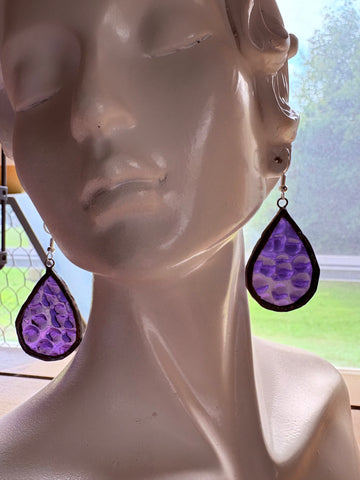 1.5” Onion Shaped Hammered Purple Stained Glass Earrings