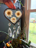 Beveled Heart Pressed Daisy Rainbow Maker