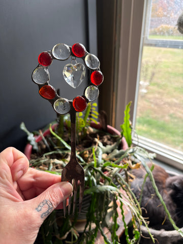 Red and White Marble Plant Stake