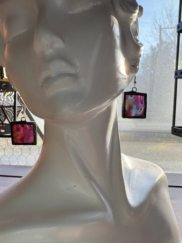1” Square Iridescent Ripple Fuchsia Stained Glass Earrings
